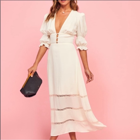 Reformation Dresses & Skirts - Reformation Ginny Maxi Dress in White/Ivory Size 8 Preppy Boho Bridal Picnic